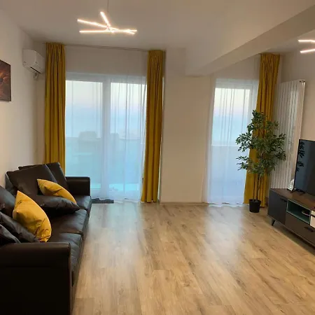 Apartament 3 Camere Moonlight Residence Apartment